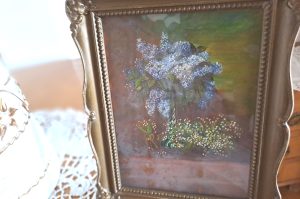 Gemälde inkl. Blumendeko