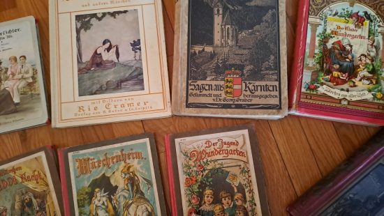 Märchen-und Sagenbücher VZ
