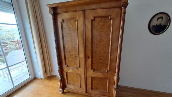 Kleiderschrank GZ