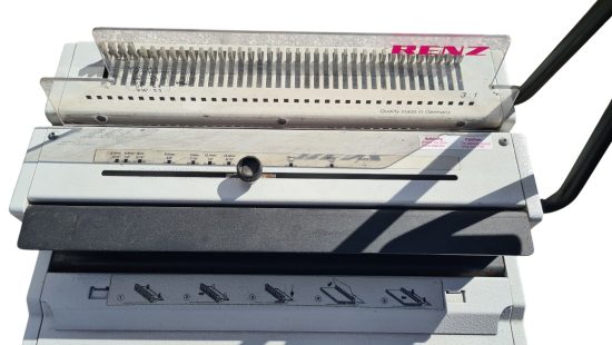 Spiral-Bindemaschine