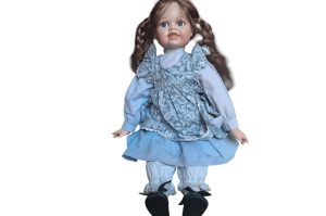 Porzellanpuppe