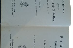 Historisches Buch