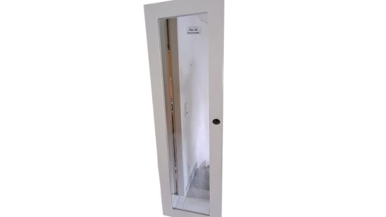 Spiegelschrank