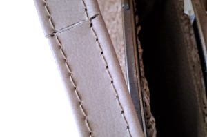 Handtasche