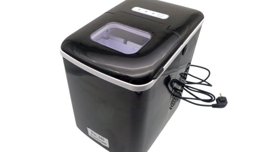 Eiswürfelmaschine