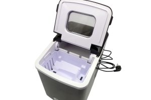 Eiswürfelmaschine