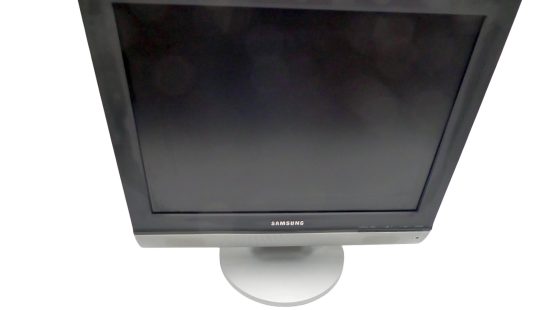 LCD TV
