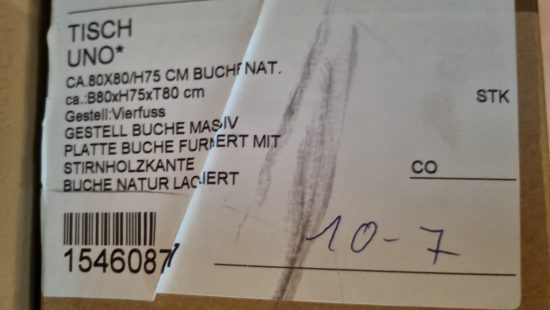 Tisch Uno