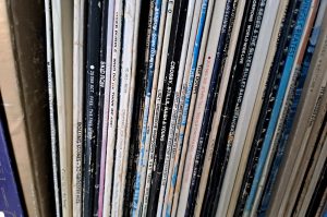 Langspielplatten 1 OG