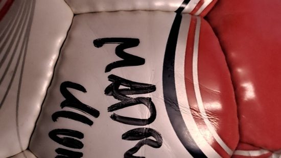 Fußball mit Signaturen 1 OG