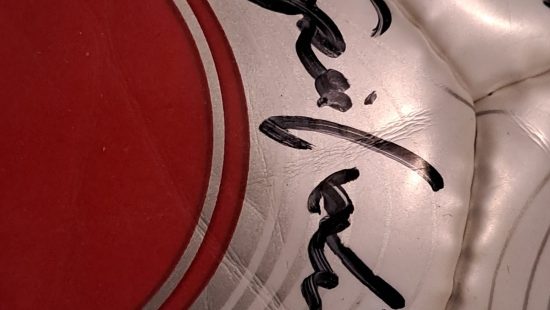 Fußball mit Signaturen 1 OG