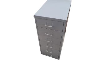 Metallschrank