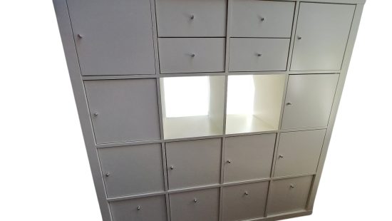 Raumteilerschrank