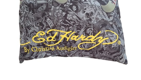 Ed Hardy Polster
