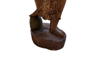 Asiatische Holzstatue