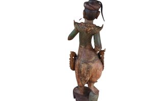 Asiatische Holzstatue