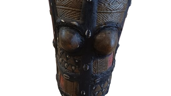 Afrikanische Holzstatue