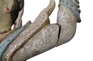 Asiatische Holzstatue