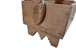 Afrikanisches Holzgefäß