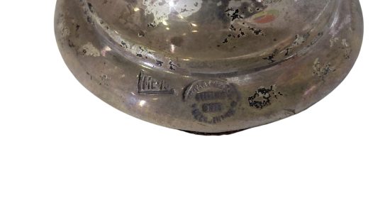 Silberner Eierbecher