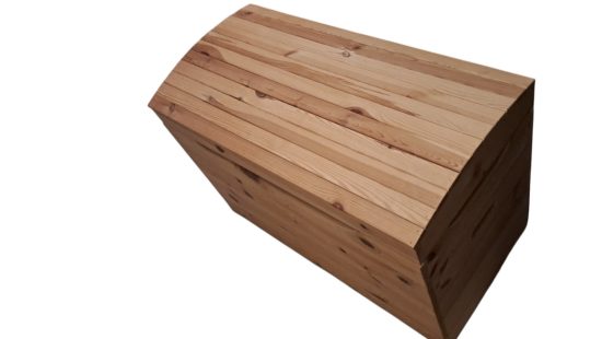 Holztruhe