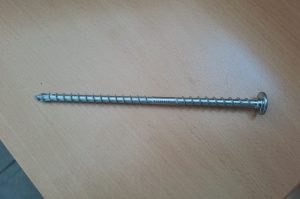 Befestigungsschraube Dachhaken