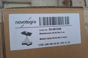 Paletteninhalt mit Montagematerial