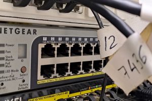Netgear ProSafe Smart Switch GS752TPS - B7 SR