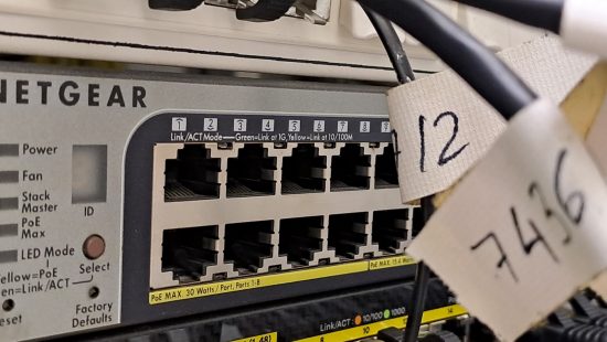 Netgear ProSafe Smart Switch GS752TPS - B7 SR