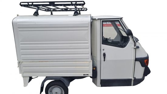 Piaggio Mopedauto FIN:ZAPC8000000160088