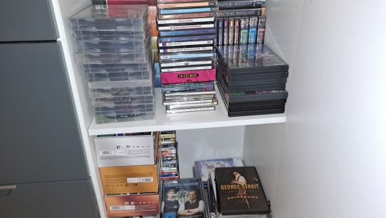 DVDs und CDs GZ