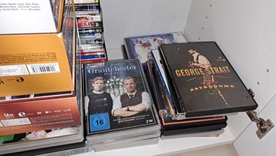 DVDs und CDs GZ