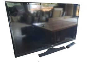 TV Gerät R