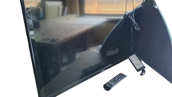 TV Gerät R