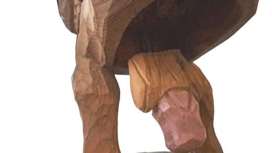 Holzskulptur R