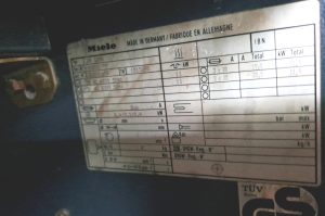 Bügelmaschine A