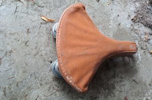 Historischer Fahrradsattel A