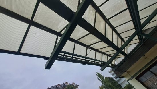 Fahrbare Überdachung A