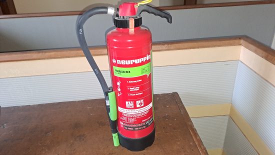 Feuerlöscher 2OG