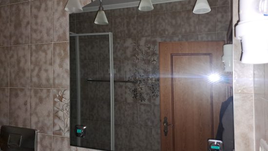 Badezimmerspiegel 1-2OG