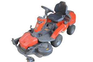 Rasenmähertraktor G