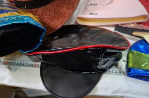 Kopfbedeckung