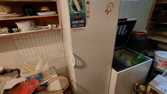 Tiefkühlschrank Halbstock