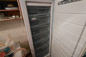 Tiefkühlschrank Halbstock