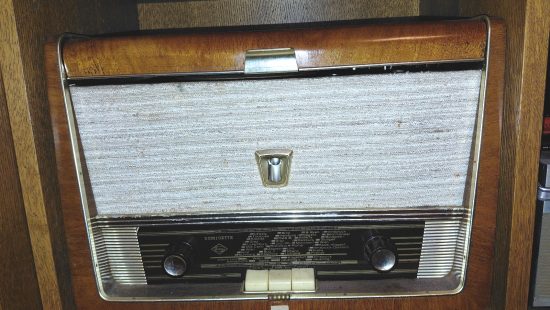 Retro-Radio R1