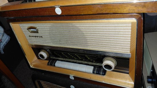 Retro-Radio R3