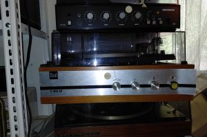 Retro-Plattenspieler R3