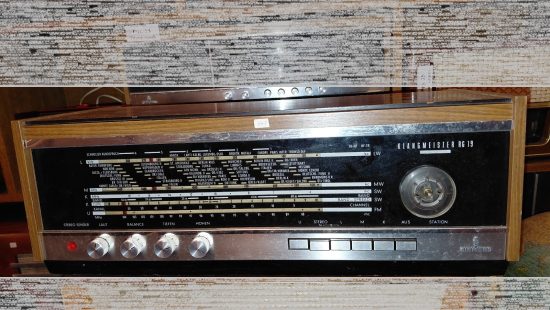 Retro-Radio R1