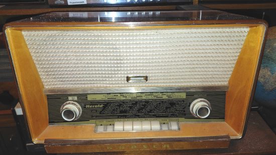 Retro-Radio R1