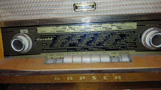 Retro-Radio R1